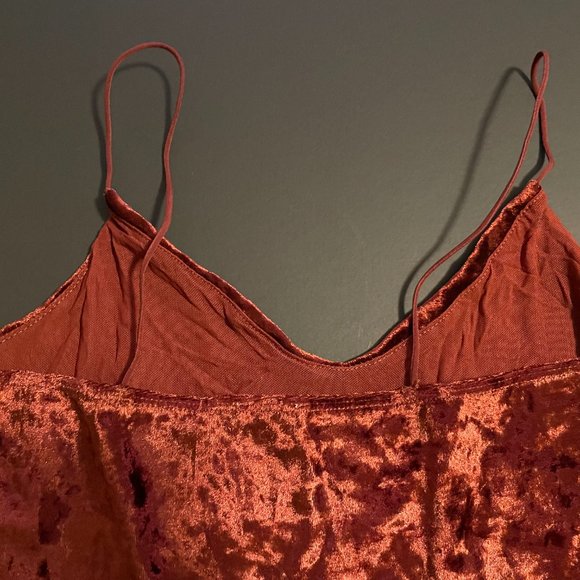 Garage Derss - Picture 2 of 5